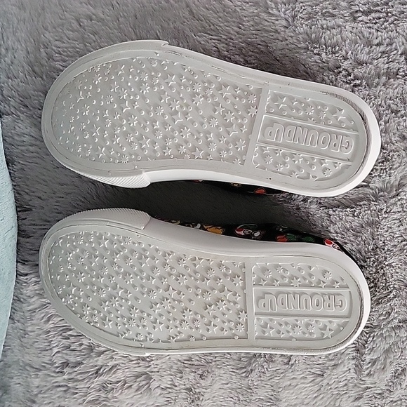 Ground Up Official Nintendo Super Mario Shoes - Picture 8 of 15
